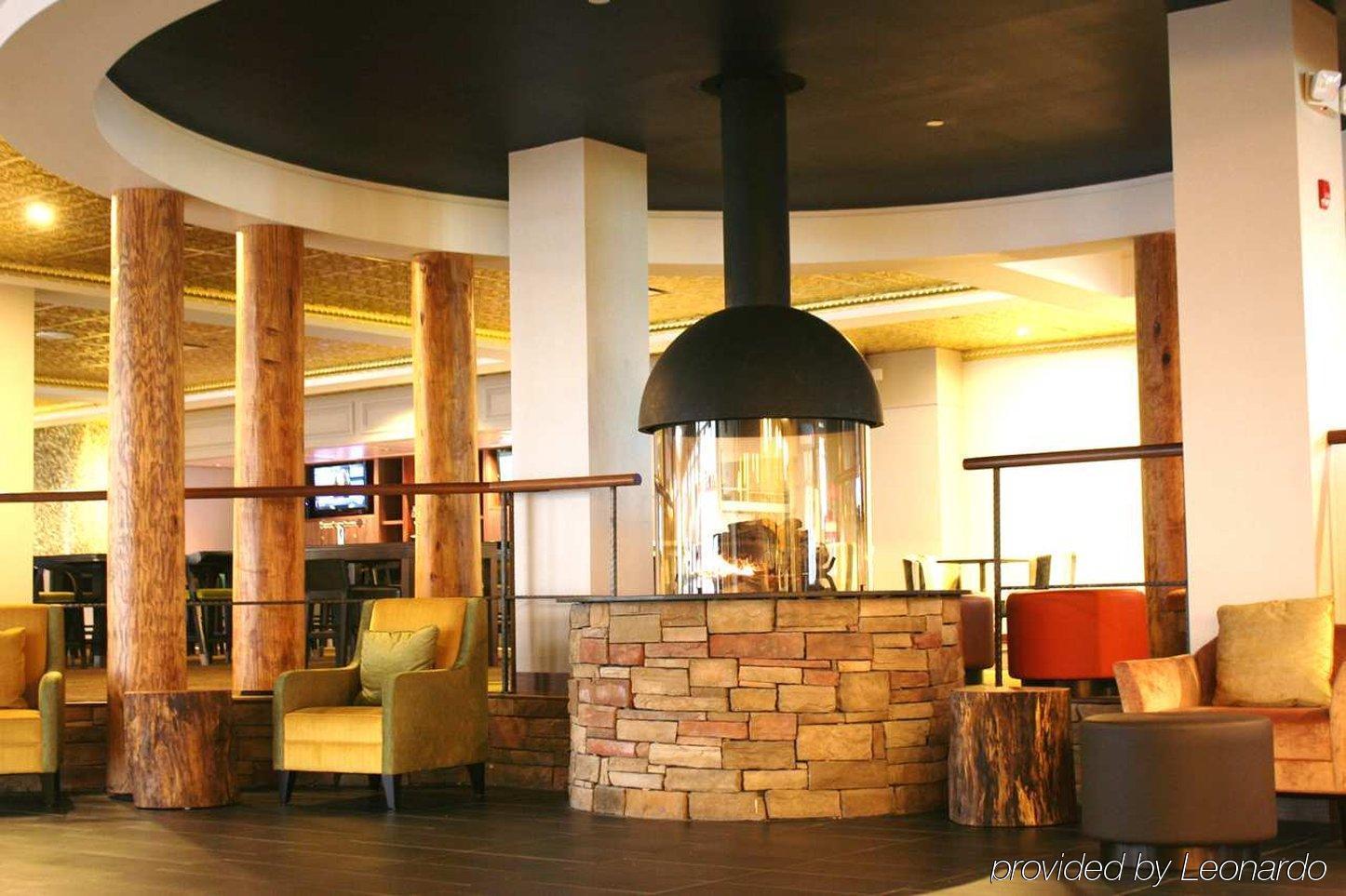 Hilton Westchester Rye Brook Интерьер фото