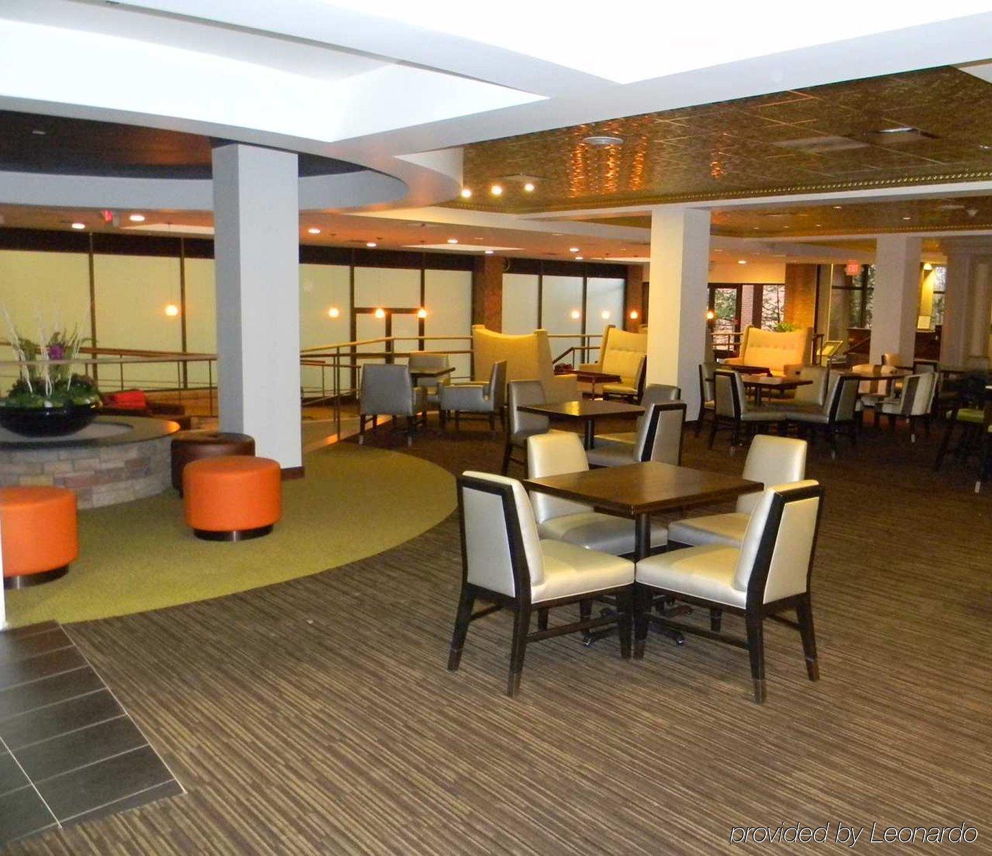 Hilton Westchester Rye Brook Ресторан фото