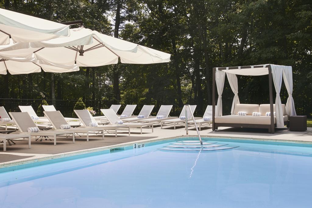 Hilton Westchester Rye Brook Экстерьер фото