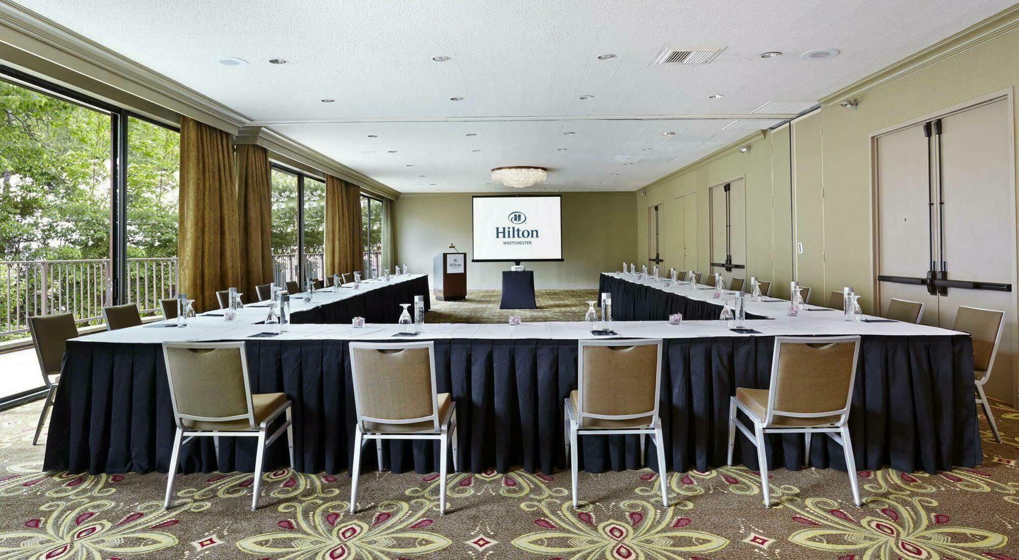 Hilton Westchester Rye Brook Экстерьер фото
